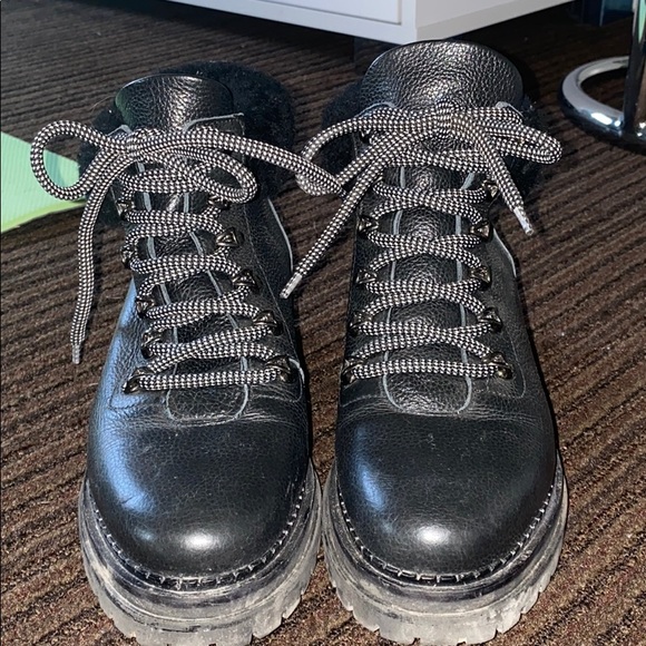 M. Gemi Shoes - M. GEMI black fur boots
